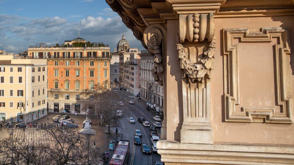 Navona-Sky-Palace-Affittacamere-Roma-Esterno-IMG-3010